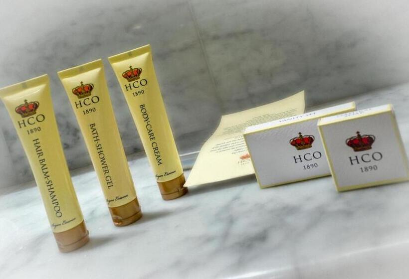 غرفة إقتصادية, Corona D Oro 1890