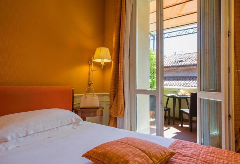 غرفة إقتصادية, Corona D Oro 1890