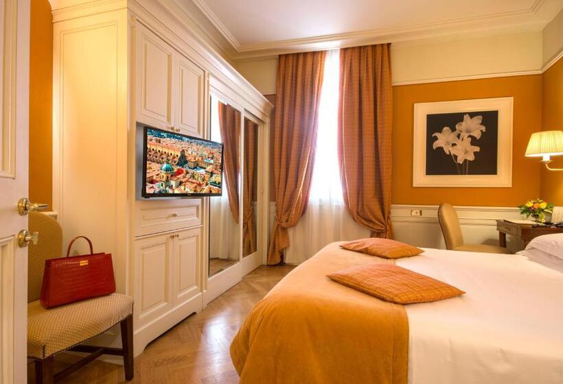 غرفة قياسية, Corona D Oro 1890