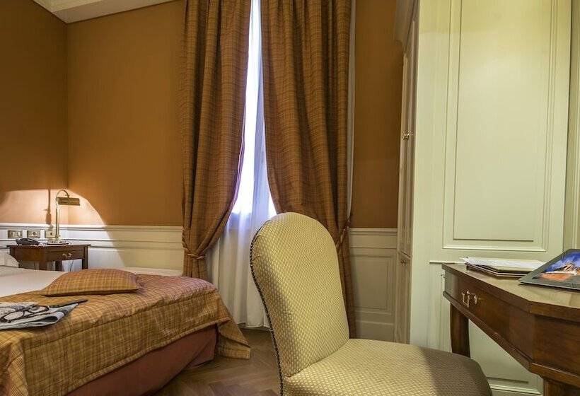 غرفة إقتصادية, Corona D Oro 1890