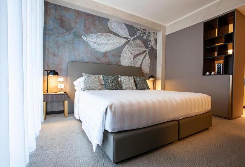 尊贵房, Diana Grand