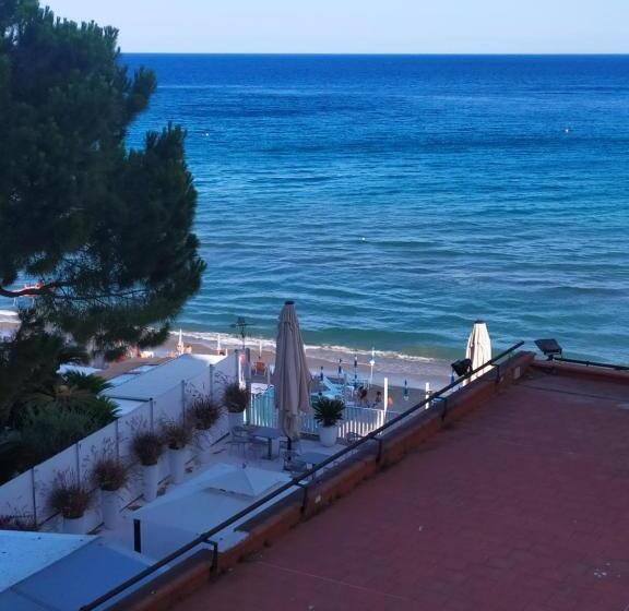 尊贵房, Diana Grand