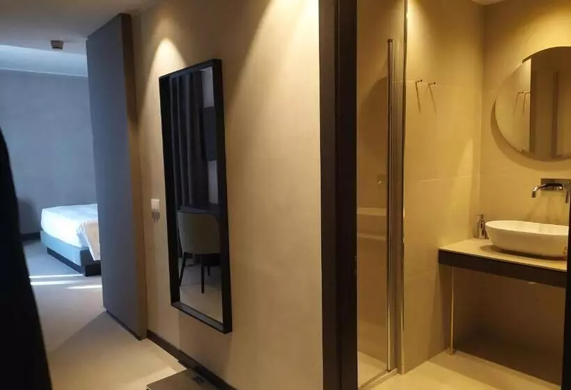 Prestige-huone, Diana Grand