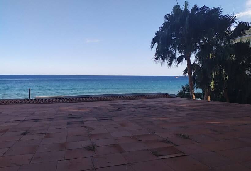 标准间侧面带海景, Diana Grand