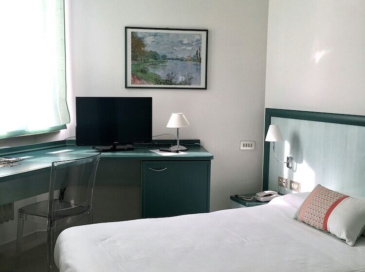 اتاق استاندارد یک نفره, Europa