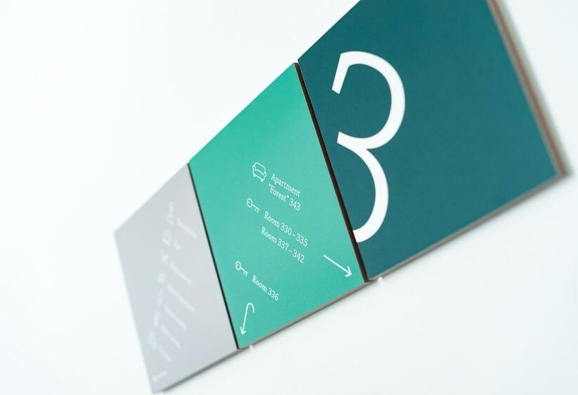 חדר משפחתי, Krone Eat Drink Stay