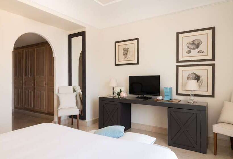 חדר דלוקס נוף לים, La Residenza Capri