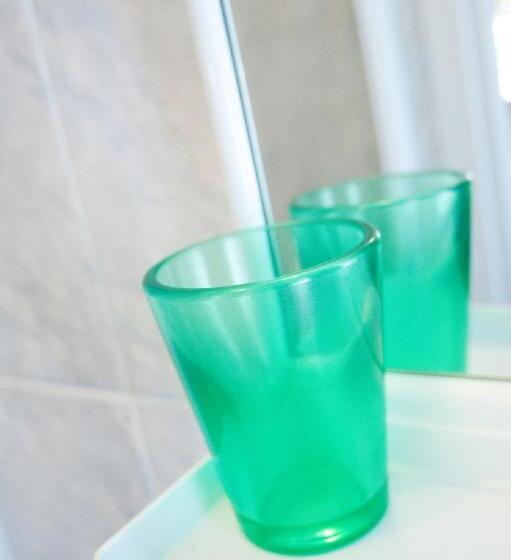 اتاق استاندارد یک تخته با سرویس بهداشتی مشترک, La Toscana