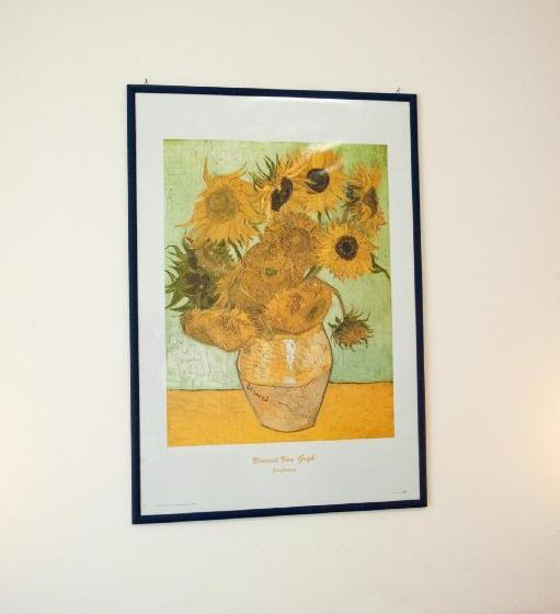 اتاق استاندارد سه تخته با سرویس بهداشتی مشترک, La Toscana