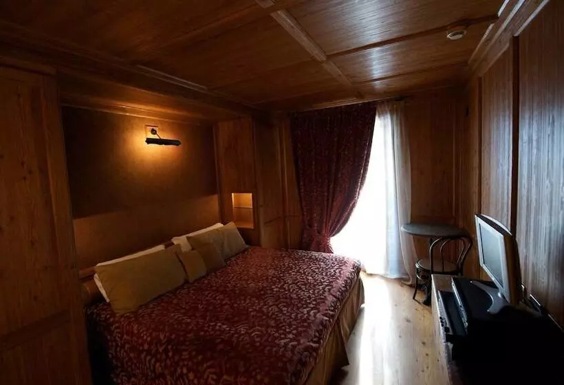 اتاق سوپریور, Les Neiges D'antan