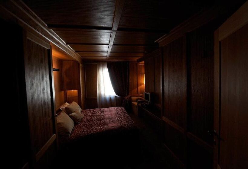 수피리어 룸, Les Neiges D'antan