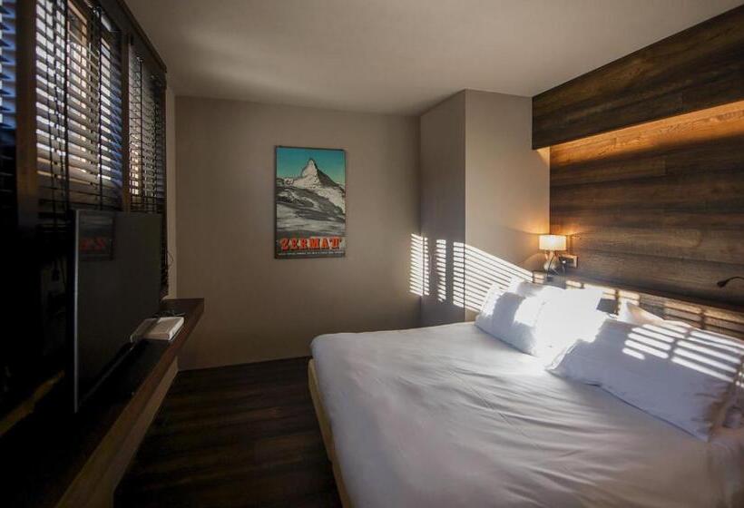 스탠다드 룸, Les Neiges D'antan