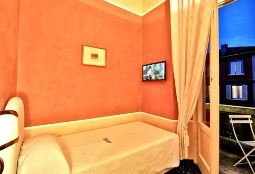 Family Room, Miralago