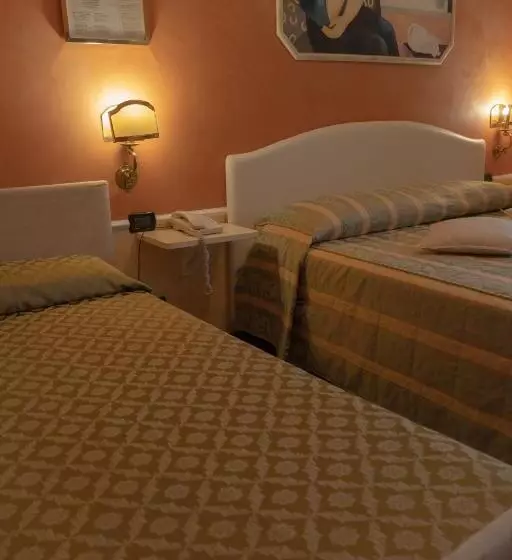 Habitació Triple Estàndard, Miralago