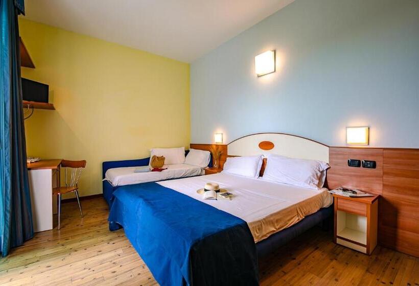 标准间, New Bristol Sport