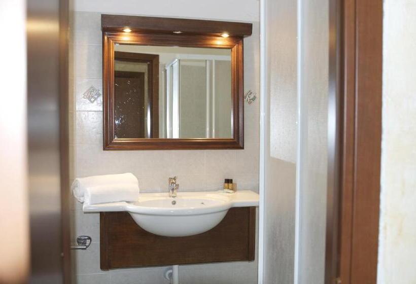 Номер Стандарт Трехместный, Rosa Serenella