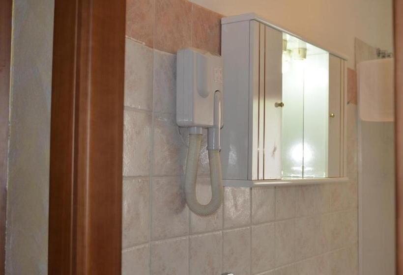 Номер Стандарт Индивидуальный, Rosa Serenella