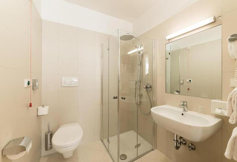 اتاق استاندارد یک نفره, Stiegl Scala