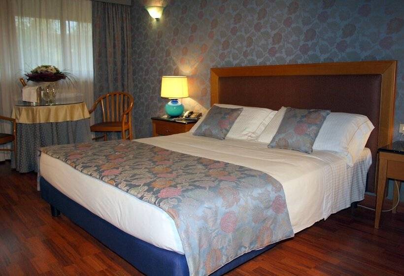 Номер Deluxe, Motel Visconteo