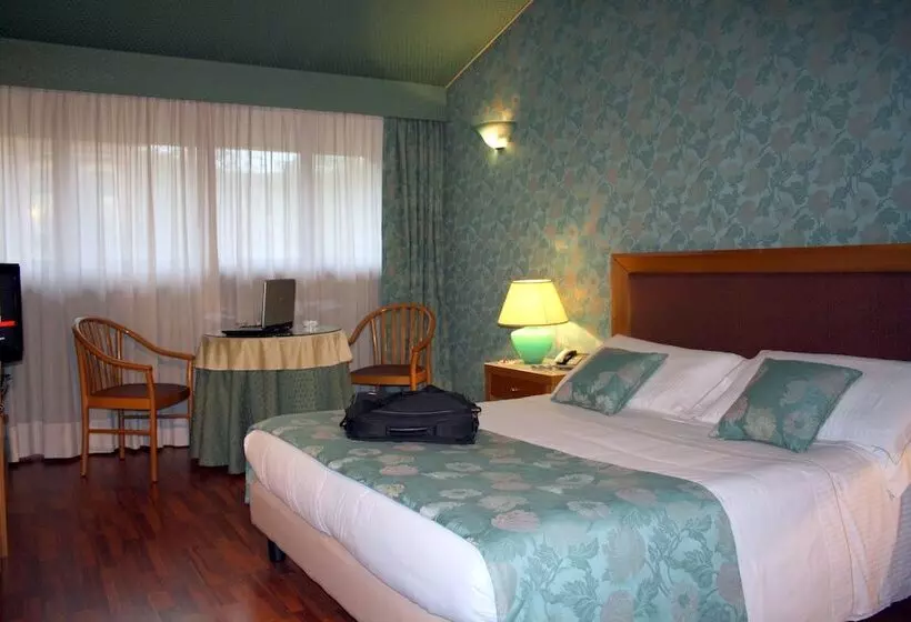 デラックスルーム, Motel Visconteo