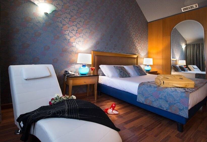 חדר דלוקס, Motel Visconteo