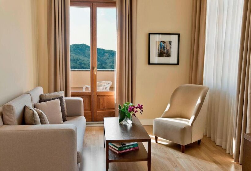 Номер Deluxe с Видом, Renaissance Tuscany Il Ciocco Resort & Spa