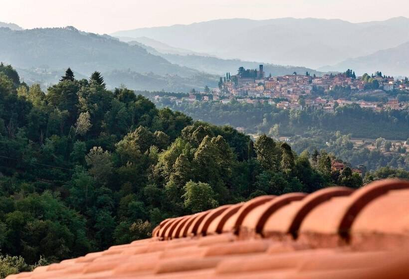 Люкс Повышенной Комфортности, Renaissance Tuscany Il Ciocco Resort & Spa