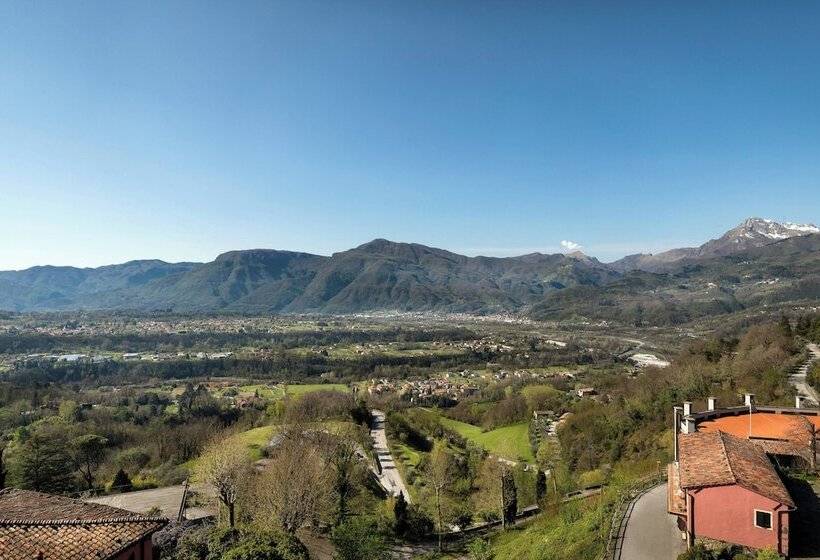 جناح ديلوكس, Renaissance Tuscany Il Ciocco Resort & Spa