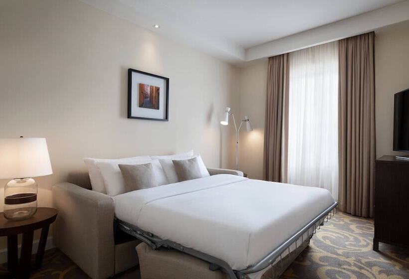 Люкс Повышенной Комфортности, Renaissance Tuscany Il Ciocco Resort & Spa