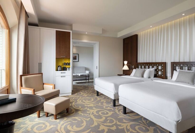 جناح ديلوكس, Renaissance Tuscany Il Ciocco Resort & Spa