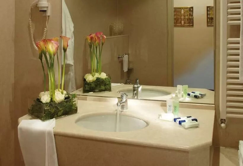 اتاق استاندارد, Grand Hotel Gardone Riviera