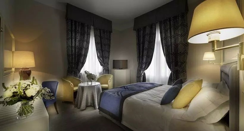 اتاق استاندارد, Grand Hotel Gardone Riviera