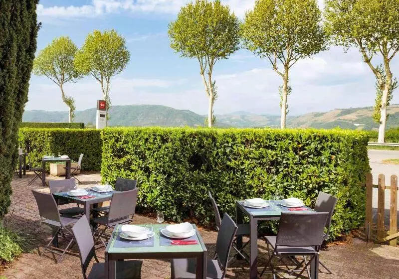 سوییت جونیور با چشم‌انداز دریاچه, Grand Hotel Gardone Riviera