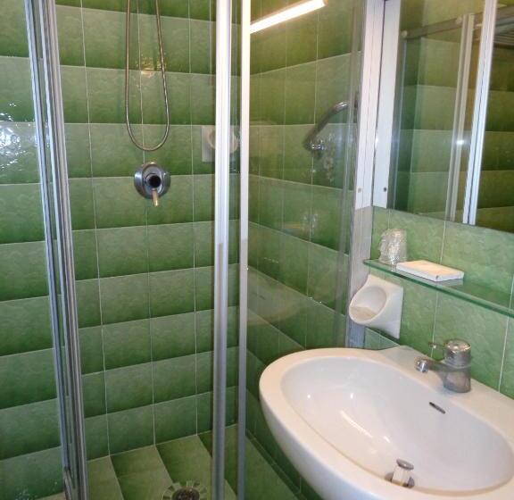 Номер Стандарт Трехместный, Ambasciatori Palace