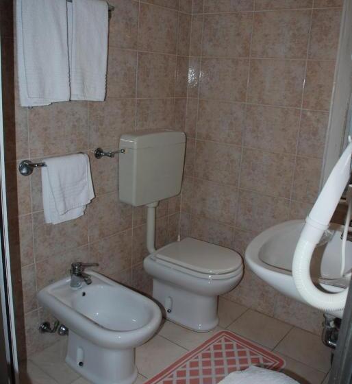 スタンダードルーム, Annunziata