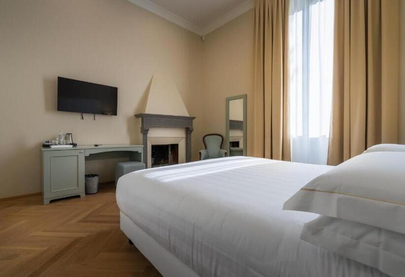 اتاق سوپریور با چشم‌انداز باغ, Ariele