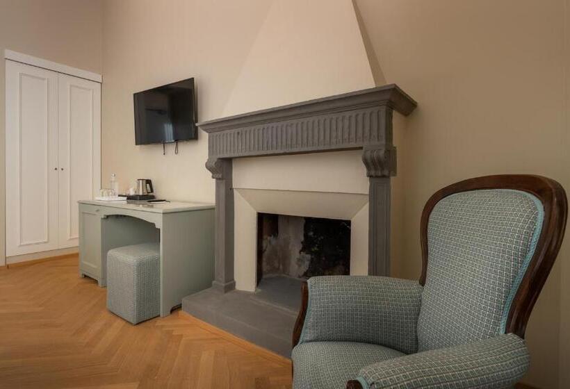 اتاق سوپریور با چشم‌انداز باغ, Ariele