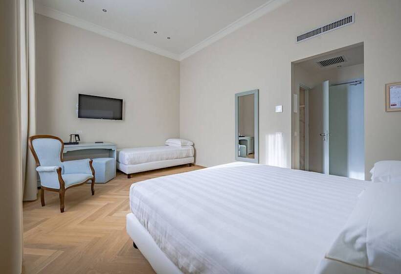 اتاق استاندارد سه نفره, Ariele