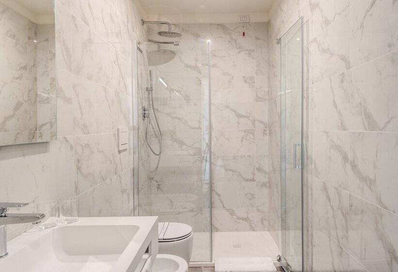 اتاق استاندارد یک نفره, Ariele