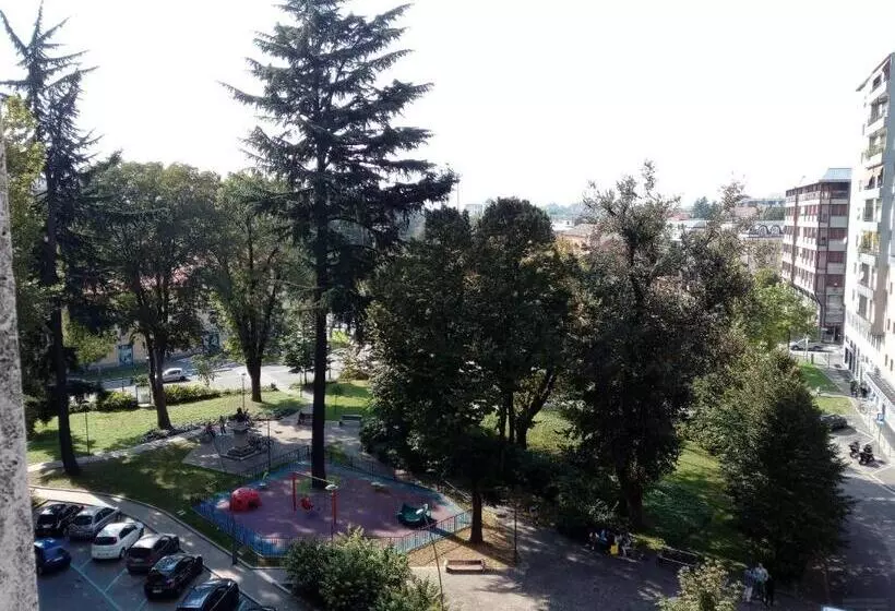 Standard Kolmen Hengen Huone, Astoria Gallarate