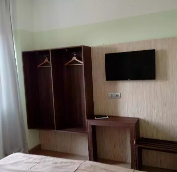 Standard Kolmen Hengen Huone, Astoria Gallarate