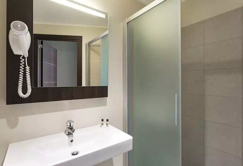 اتاق استاندارد برای معلولان, B&b Hotel Milano Central Station