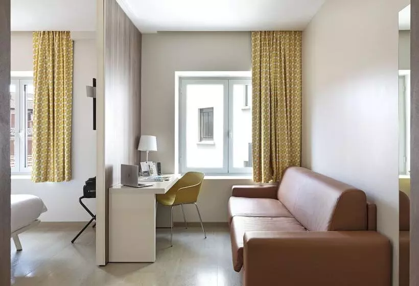 اتاق استاندارد سه نفره, B&b Hotel Milano Central Station