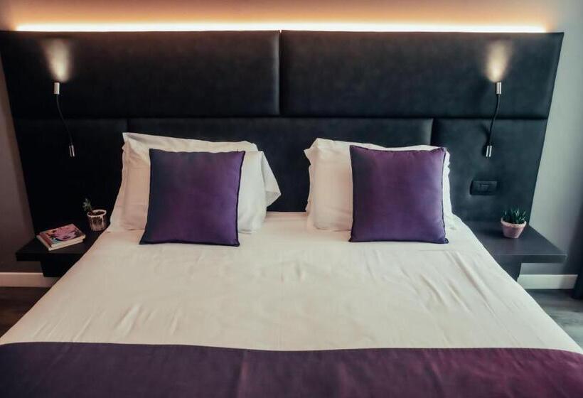 Номер Стандарт с Балконом, Benaco