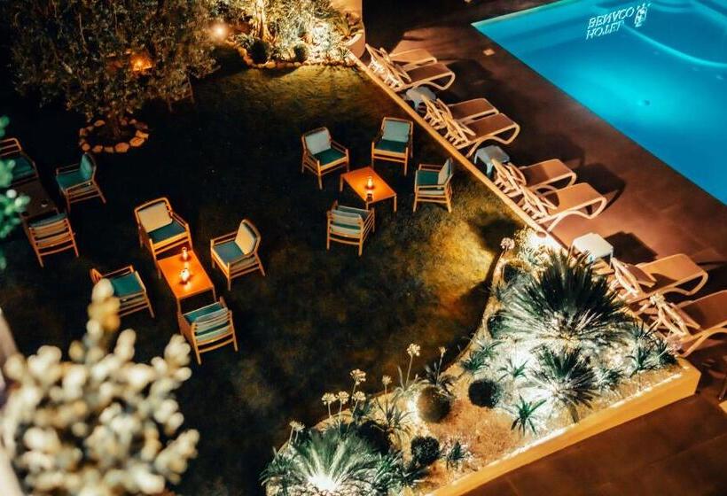 Семейный Номер, Benaco