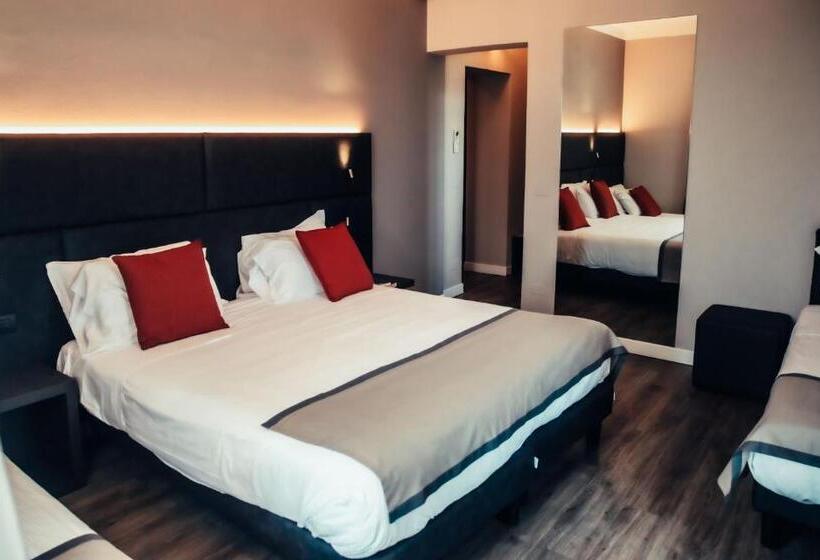 Comfort room with balcony, Benaco