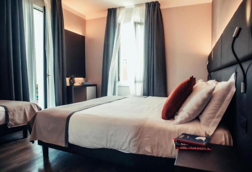 Comfort room with balcony, Benaco