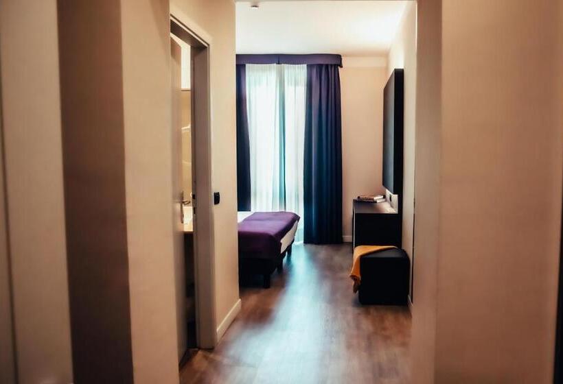 Номер Стандарт, Benaco