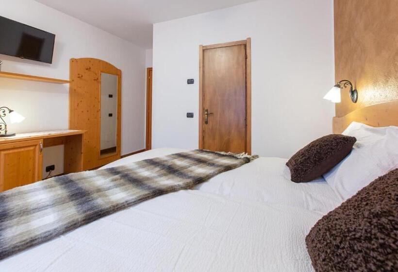 חדר סופריור עם נוף להרים, Biancospino