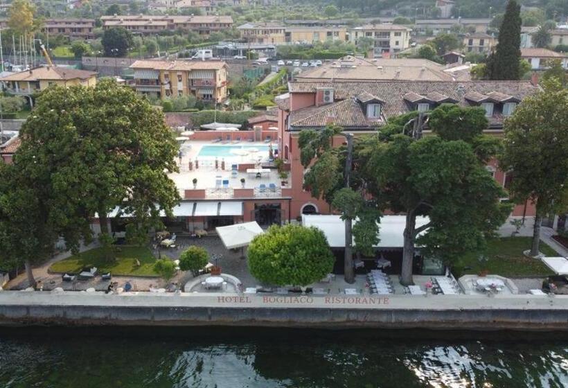 Номер Deluxe, Bogliaco